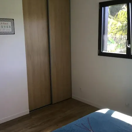 Casa de Férias House 2 Bedrooms Near Tram 10 Min Bx