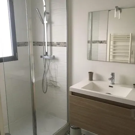 Casa de Férias House 2 Bedrooms Near Tram 10 Min Bx Mérignac